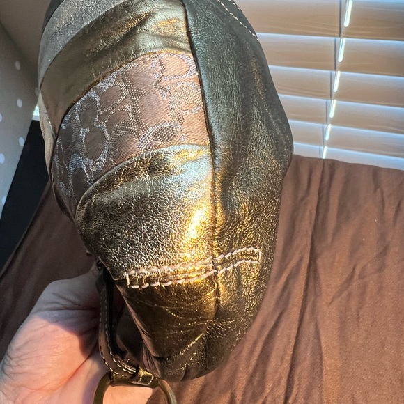 COACH METALLIC PATCHWORK PURSE Great Condition - Picture 4 of 16